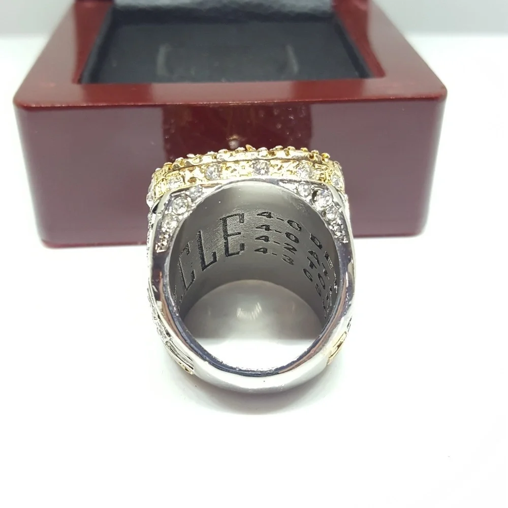 Cleveland Cavaliers Fan Edition Championship Ring Lebron James - Picture 7 of 8